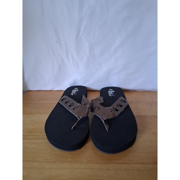Womans Flip Flops Size 10 - Picture 1 of 5